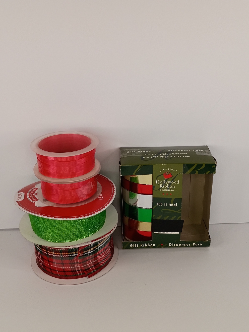 Holiday Gift Ribbon Set in Red and Green